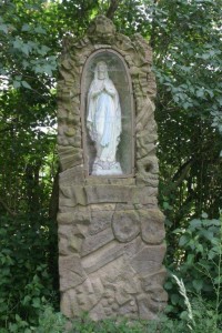 22 Röder bei der Brücke HaagenMadonna