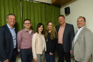 Die wiedergewählte Vorstandschaftschaft vom TSV Laudenbach, Harald Götz, Josef Vorholzer, Veronika Leifeling, Sandra Tierhold-Metzger mit Ortsvorsteher Martin Rüttler und Sportkreisvorsitzender Volker Silberzahn.