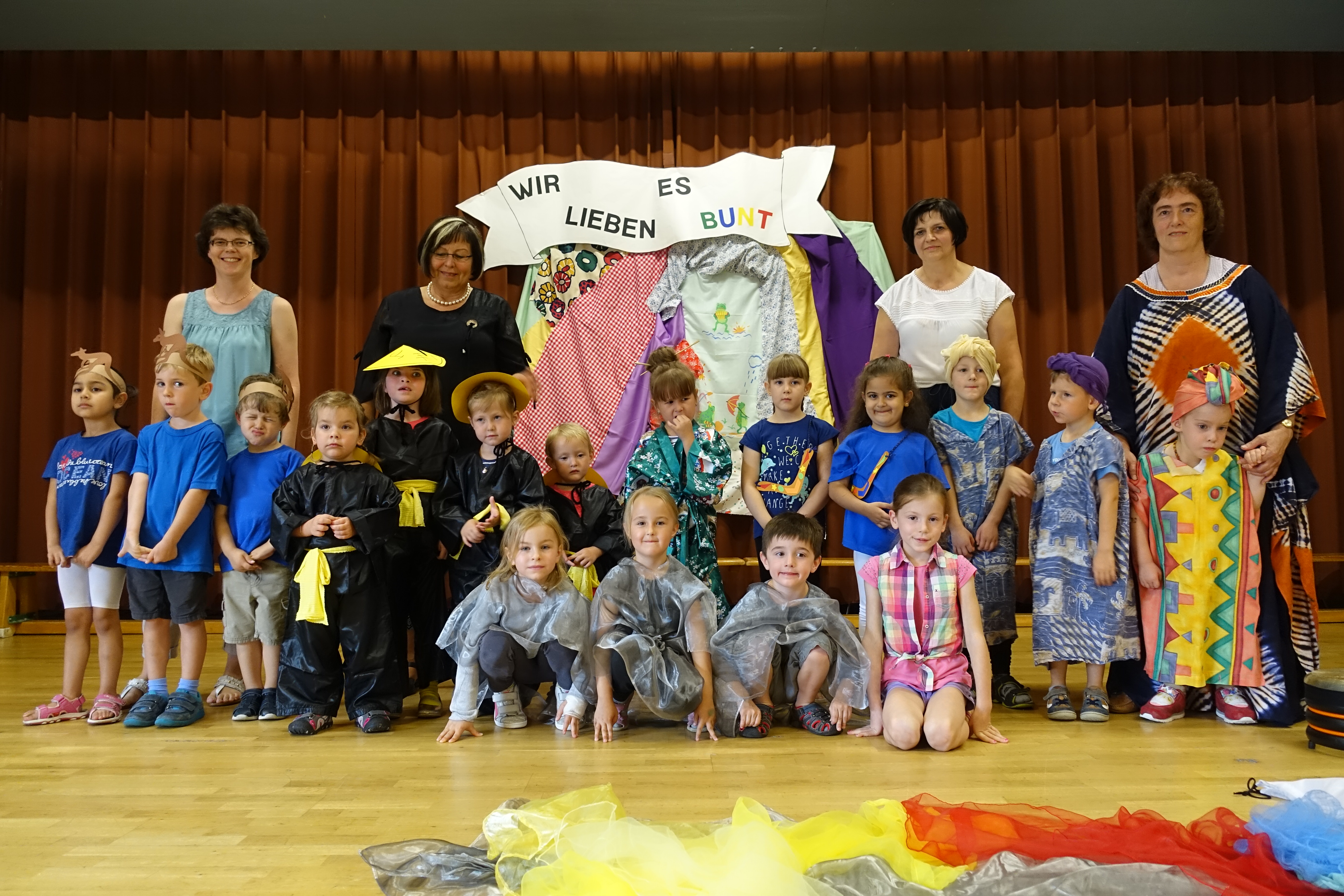 Sommerfest des Katholischen Kindergartens Maria-Theresia und Gemeindefest der Pfarrei St. Margareta in der Zehntscheune Laudenbach 2018