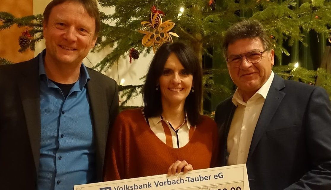Jahresabschlussfeier mit Rückblick, Ernennung neuer Ehrenmitglieder und Premiere Theateraufführung!