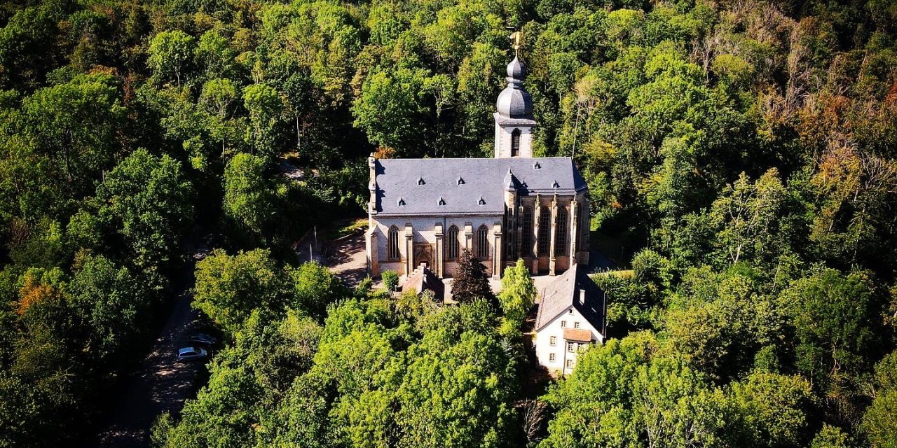 Wiedereinzug in die Laudenbacher Bergkirche